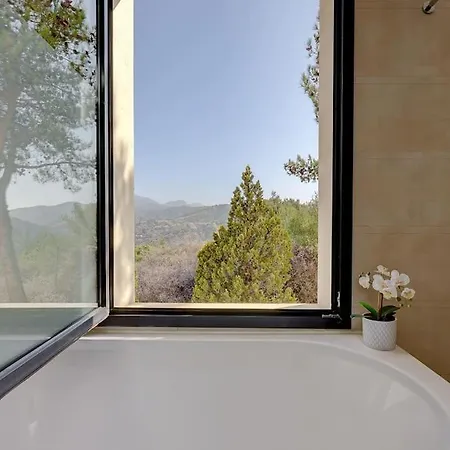 Apartment In The Exclusive Samara Resort, Marbella